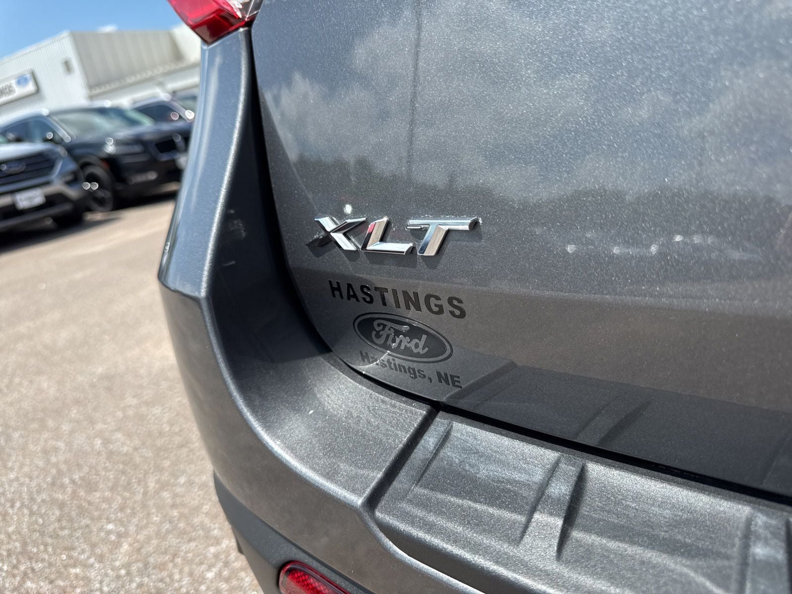Certified 2023 Ford Explorer XLT w/ Equipment Group 202A AWD/4WD image 4