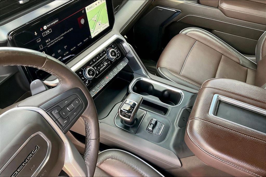 Used 2022 GMC Sierra 1500 Denali w/ Denali Reserve Package AWD/4WD image 15