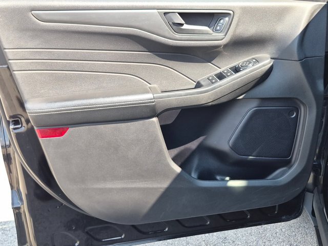 Certified 2024 Ford Escape Active FWD image 13