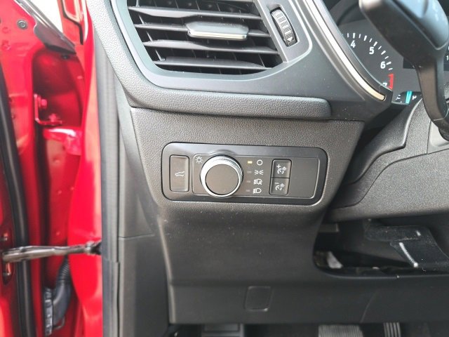 Certified 2022 Ford Escape SE w/ SE Sport Appearance Package image 23