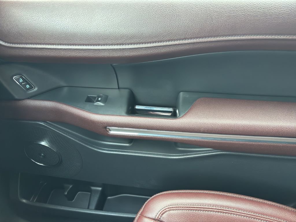 Certified 2022 Ford Expedition Max Limited image 11
