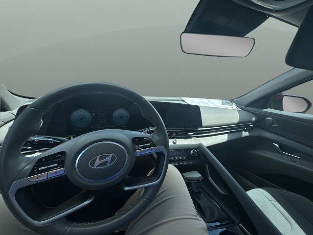 Used 2024 Hyundai Elantra SEL w/ Convenience Package FWD image 10