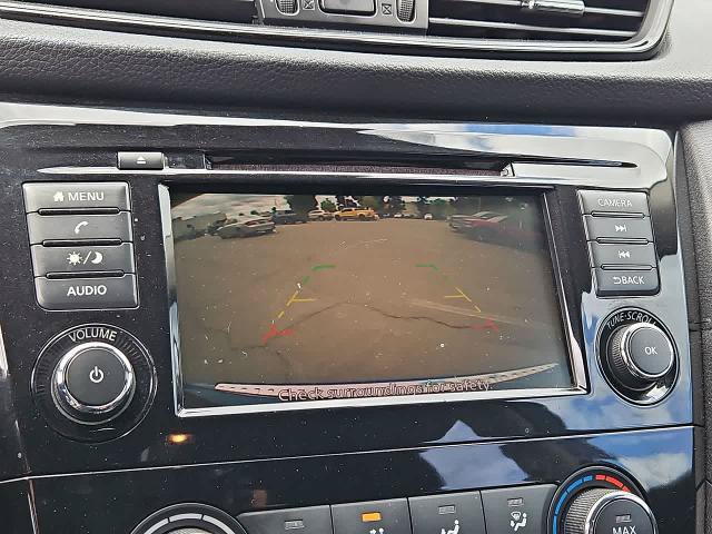 Used 2019 Nissan Rogue S FWD image 21