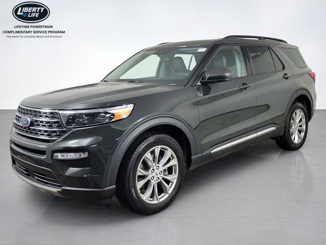 Certified 2023 Ford Explorer XLT w/ Equipment Group 202A AWD/4WD image 7