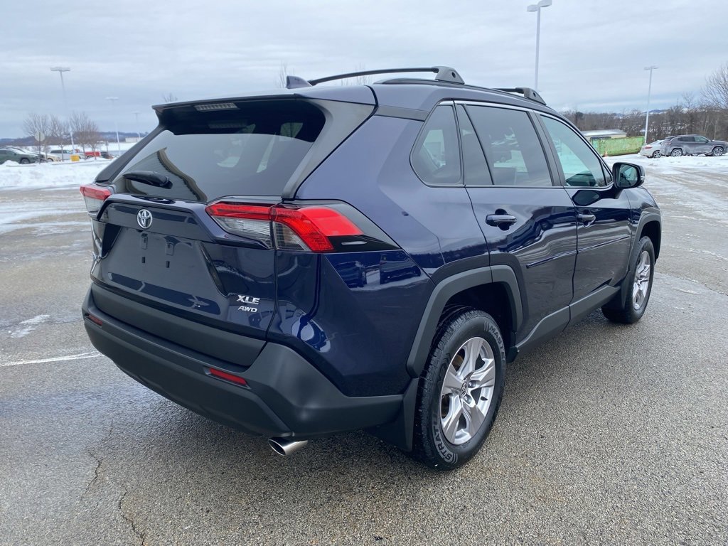 Used 2023 Toyota RAV4 XLE image 5