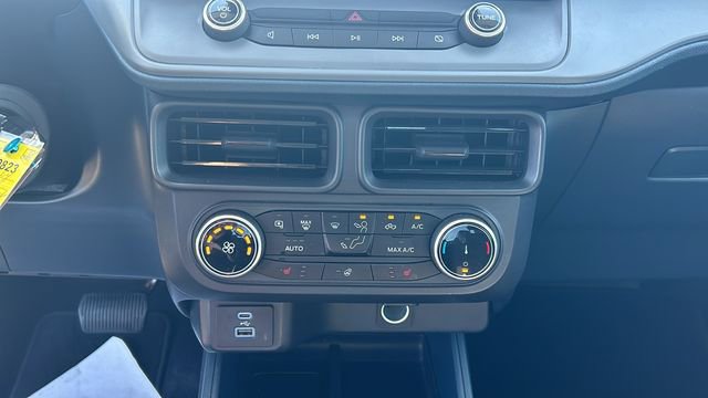 Certified 2024 Ford Maverick XLT w/ XLT Luxury Package image 21