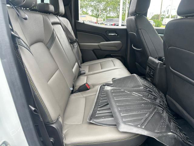 Used 2023 Chevrolet Colorado ZR2 w/ ZR2 Convenience Package III AWD/4WD image 34