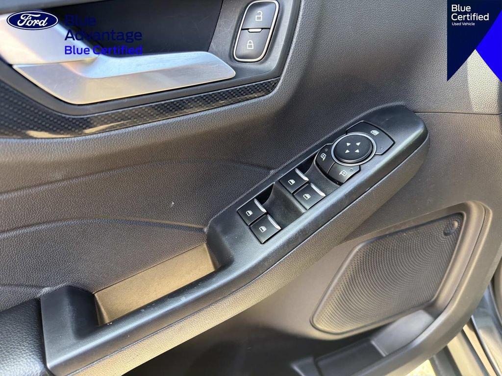 Certified 2024 Ford Escape ST-Line AWD/4WD image 15