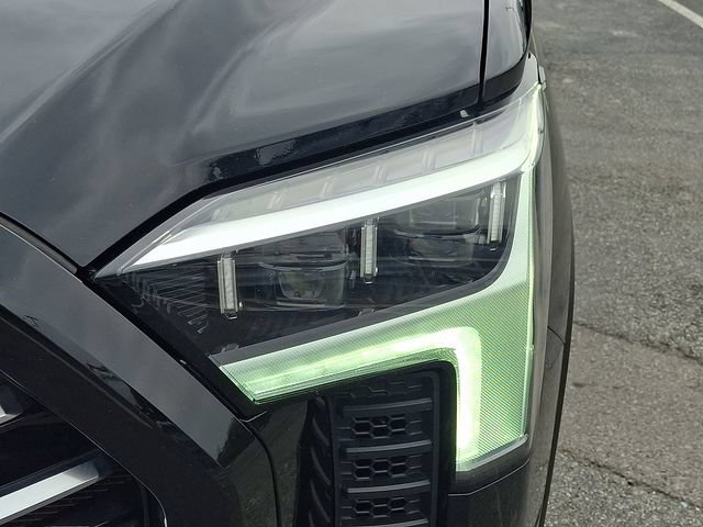 Used 2022 Toyota Tundra Capstone AWD/4WD image 9