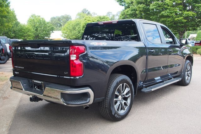 Used 2023 Chevrolet Silverado 1500 LT AWD/4WD image 8