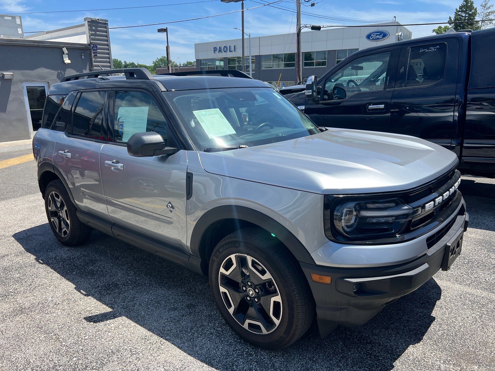 Certified 2022 Ford Bronco Sport Outer Banks w/ Tech Package AWD/4WD image 2