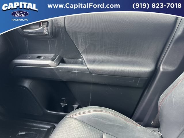 Used 2018 Toyota Tacoma TRD Pro AWD/4WD image 28