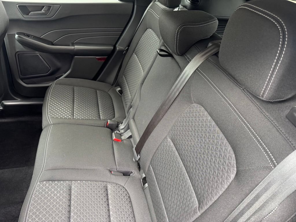 Certified 2024 Ford Escape Active AWD/4WD image 8