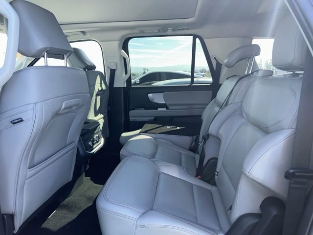 Certified 2025 Ford Expedition Max Active image 3