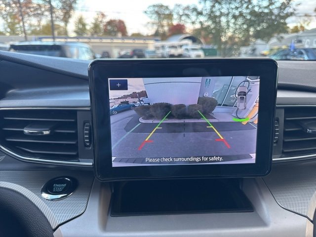 Certified 2022 Ford Explorer XLT w/ Equipment Group 202A image 22