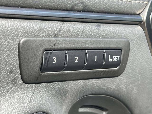 Used 2020 Lexus ES 300h Ultra Luxury image 23