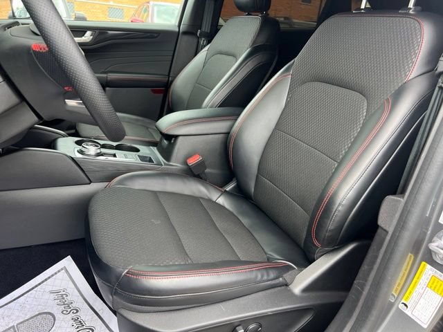 Certified 2023 Ford Escape ST-Line Select w/ Tech Pack #2 AWD/4WD image 20