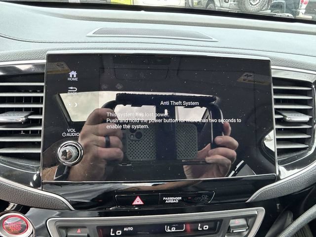 Used 2021 Honda Pilot Touring image 22