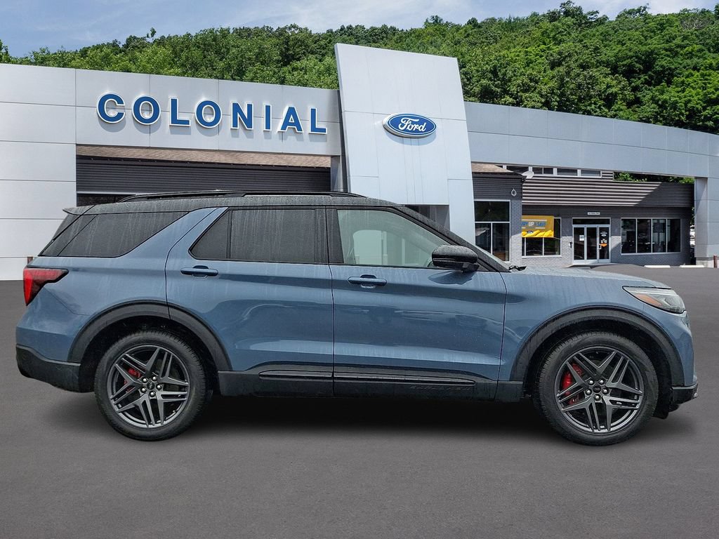 Certified 2025 Ford Explorer ST w/ Sun And Sound Package AWD/4WD image 6