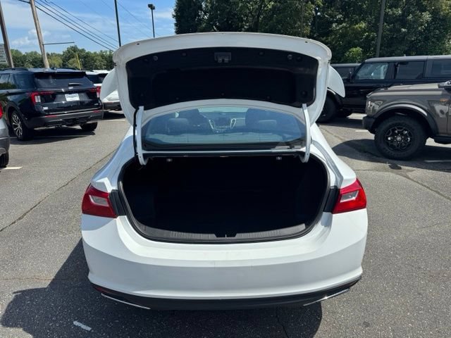 Used 2020 Chevrolet Malibu RS w/ LPO, Convenience Package 1 FWD image 8