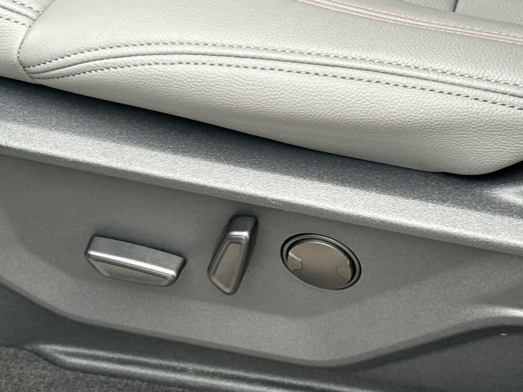 Certified 2025 Ford Expedition Active RWD image 27