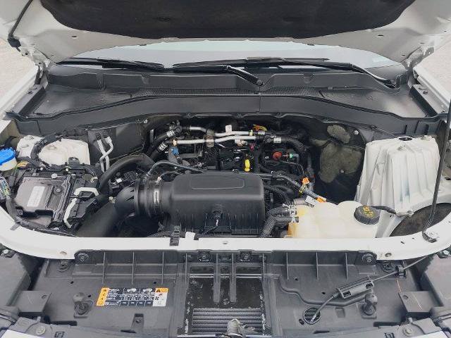 Certified 2023 Ford Explorer XLT w/ Equipment Group 202A AWD/4WD image 30