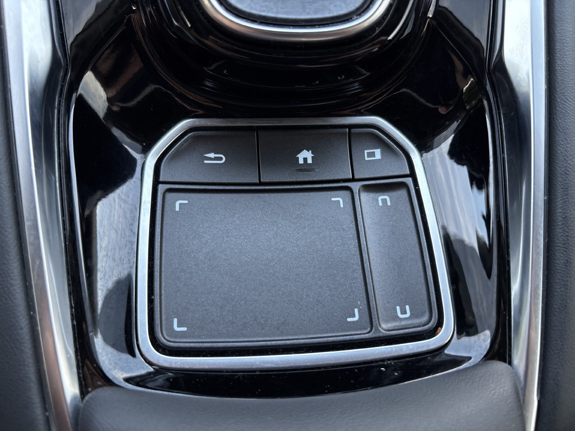 Used 2025 Acura RDX w/ Technology Package AWD/4WD image 10