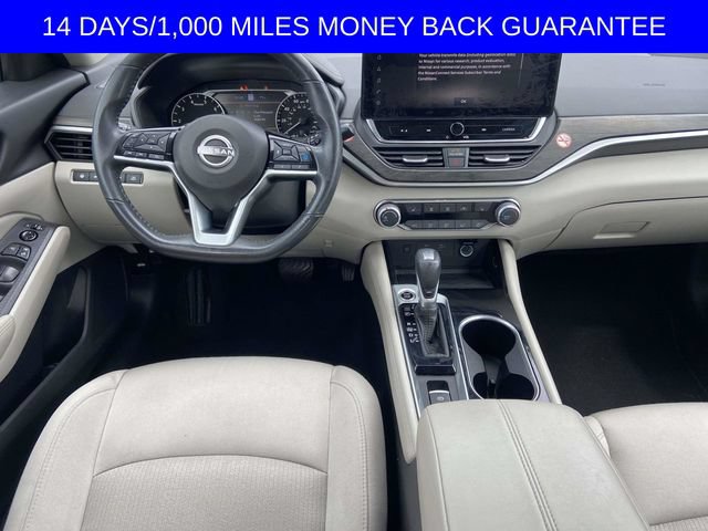 Used 2024 Nissan Altima 2.5 SV w/ SV Premium Package FWD image 9