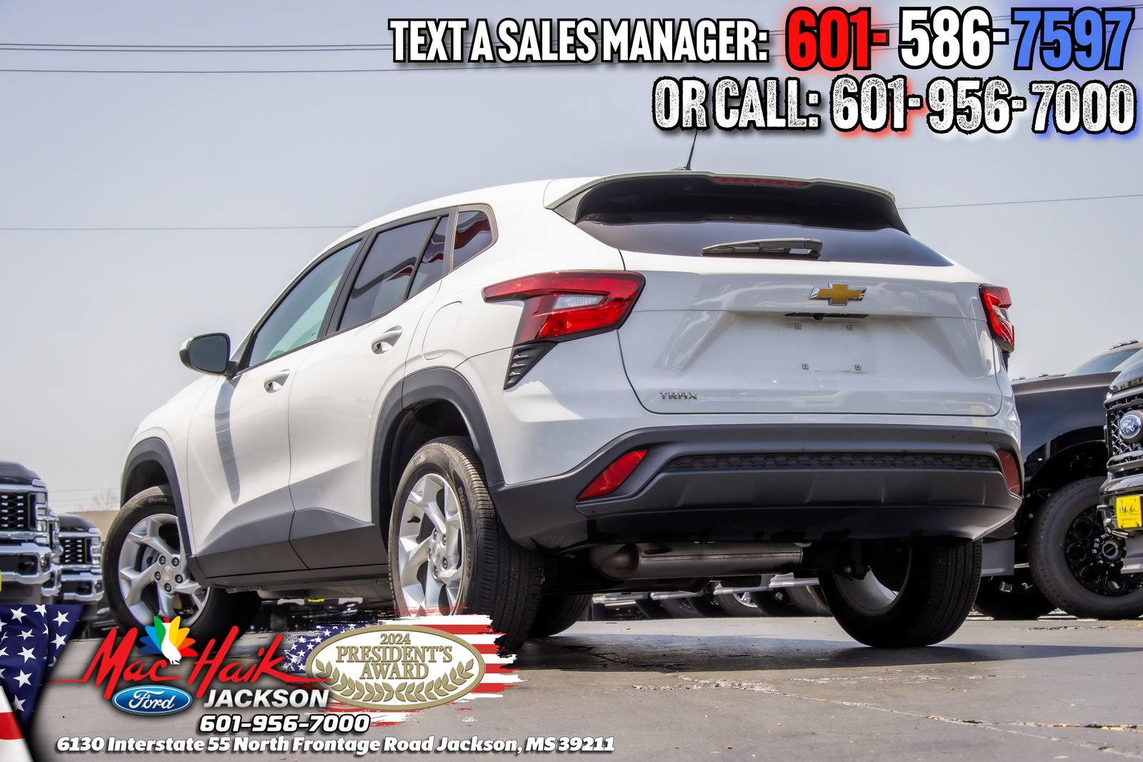 Used 2024 Chevrolet Trax LS w/ LS Convenience Package FWD image 4