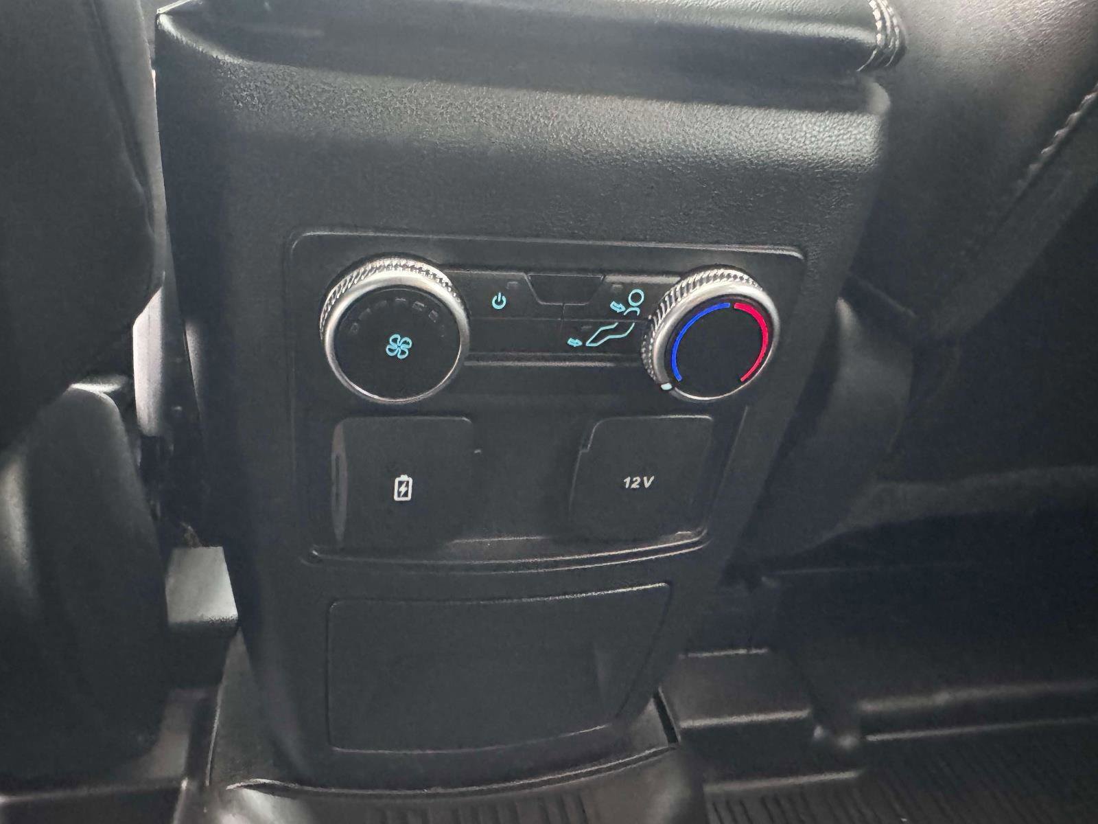 Certified 2022 Ford Explorer XLT w/ Equipment Group 202A image 28