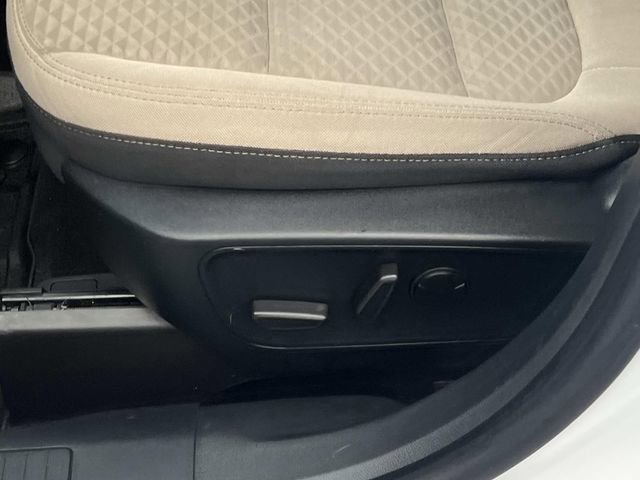 Certified 2021 Ford Escape SE w/ Convenience Package image 18