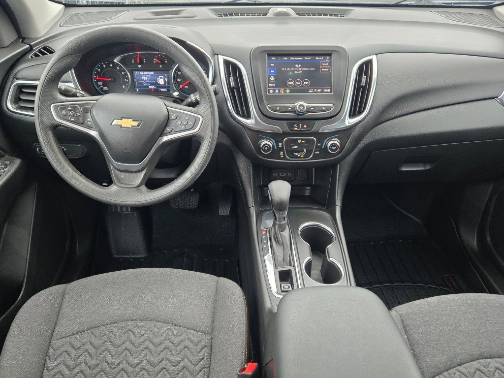Used 2023 Chevrolet Equinox LT image 16