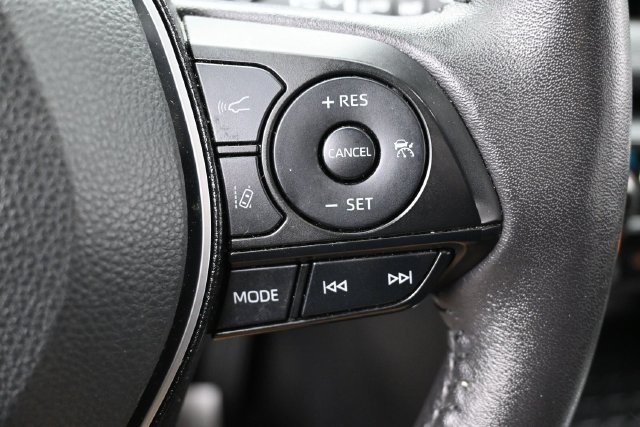 Used 2025 Toyota RAV4 XLE w/ Weather Package AWD/4WD image 16