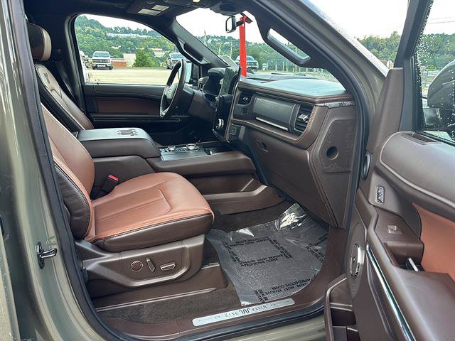 Certified 2024 Ford Expedition Max King Ranch AWD/4WD image 20