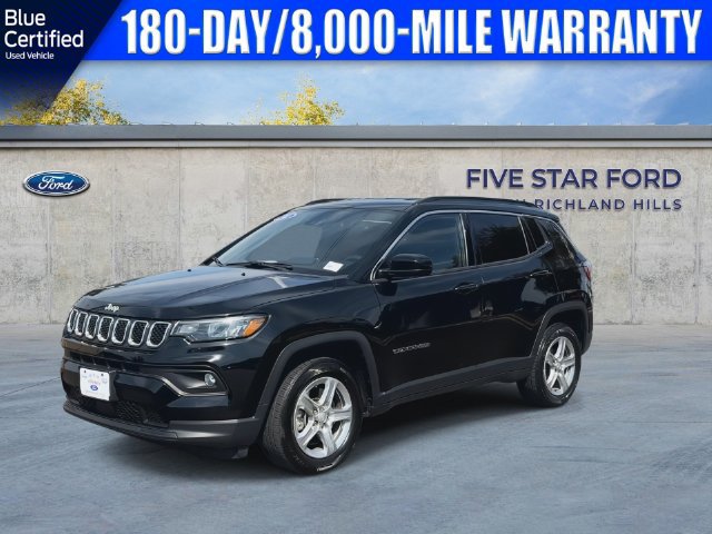 Used 2024 Jeep Compass Latitude AWD/4WD image 5