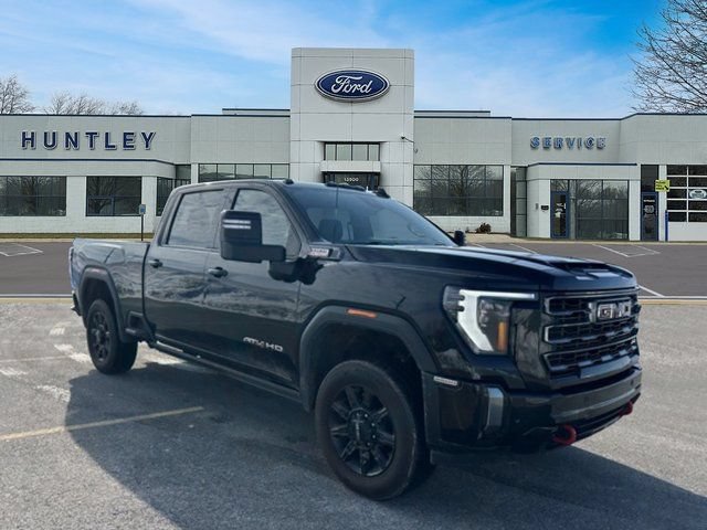 Used 2024 GMC Sierra 2500 AT4 w/ AT4 Premium Plus Package AWD/4WD image 3