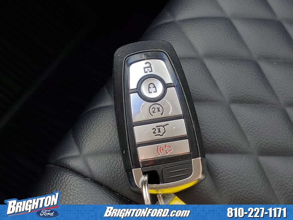 Certified 2024 Ford Edge Titanium AWD/4WD image 31