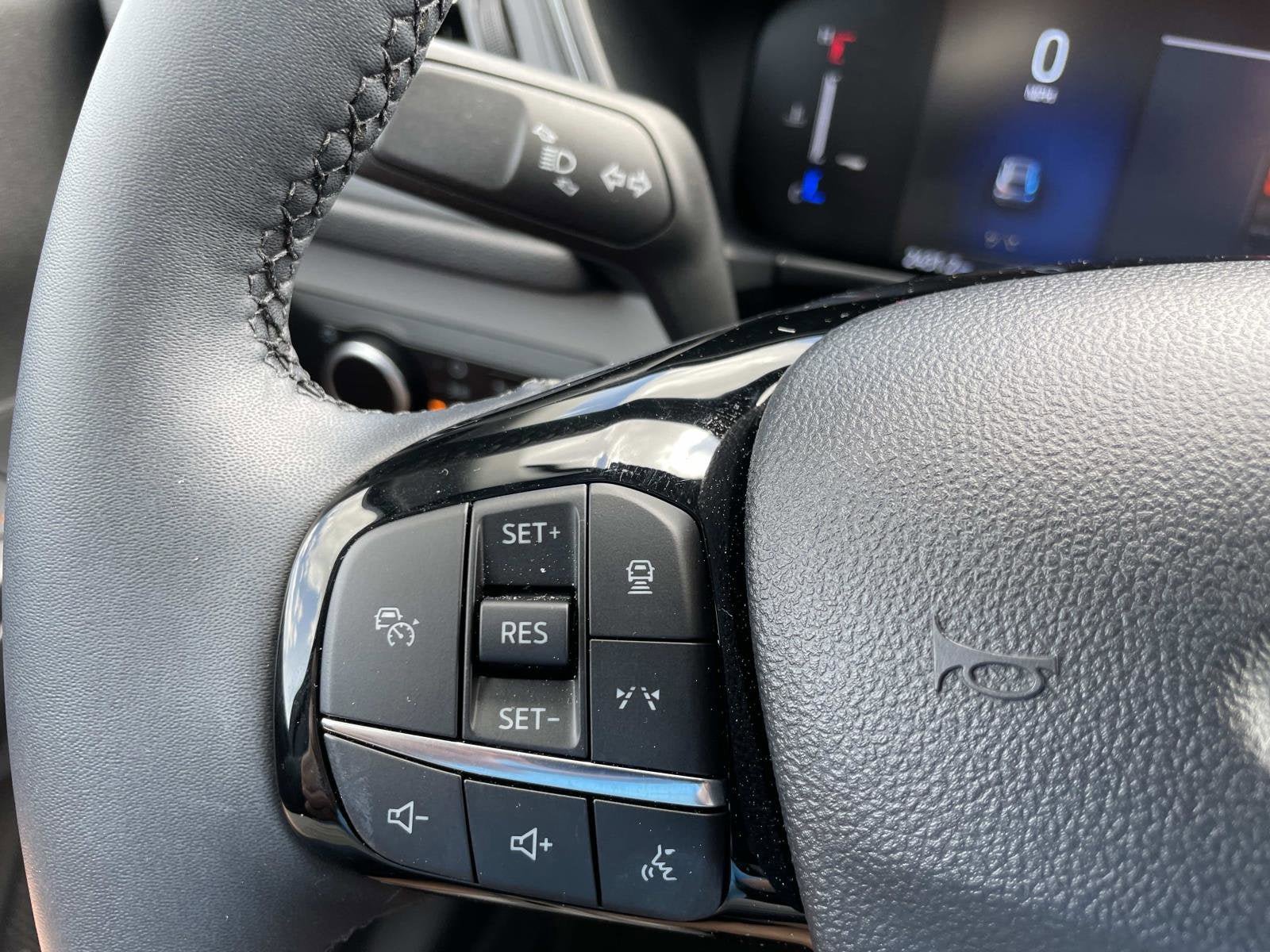 Certified 2025 Ford Escape Active w/ Tech Pack #1 FWD image 22