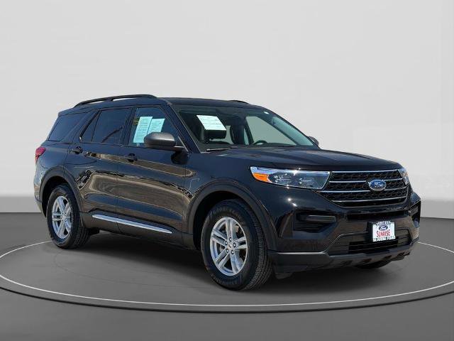 Certified 2023 Ford Explorer XLT RWD image 4