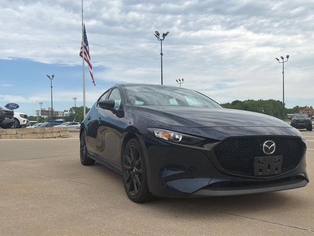 Used 2024 MAZDA MAZDA3 s FWD image 2