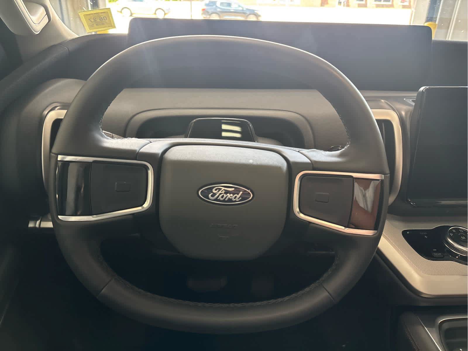 Certified 2025 Ford Expedition Active AWD/4WD image 13