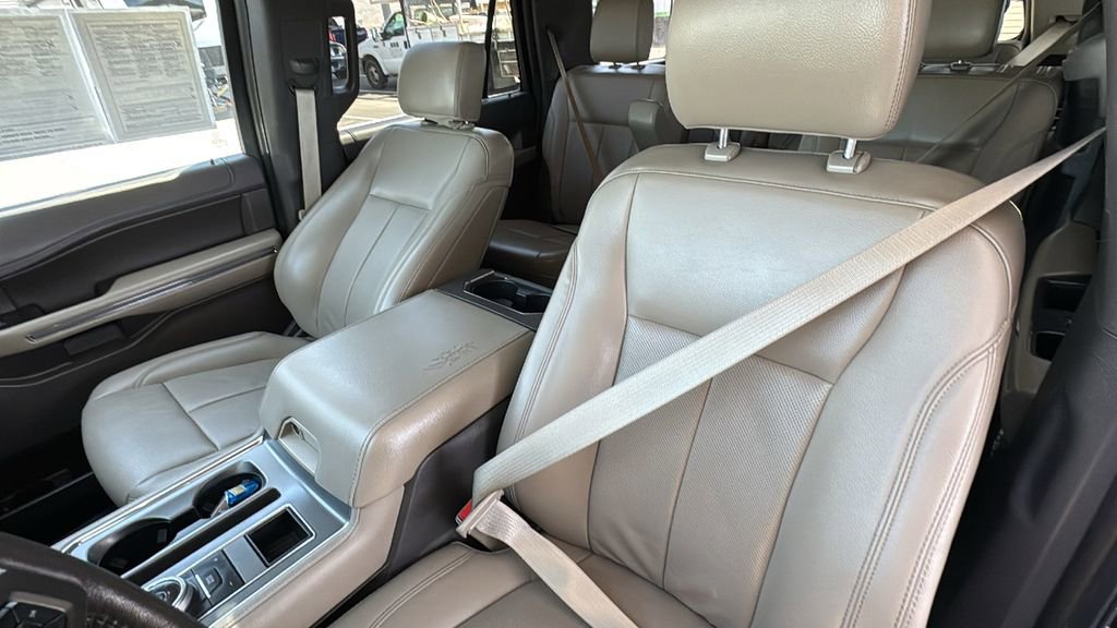 Certified 2020 Ford Expedition XLT w/ Equipment Group 202A RWD image 22