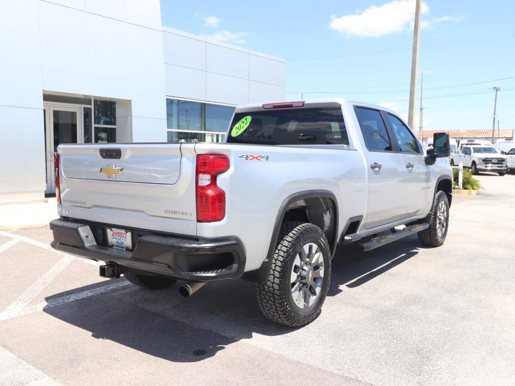 Used 2022 Chevrolet Silverado 2500 Custom w/ Custom Convenience Package image 5