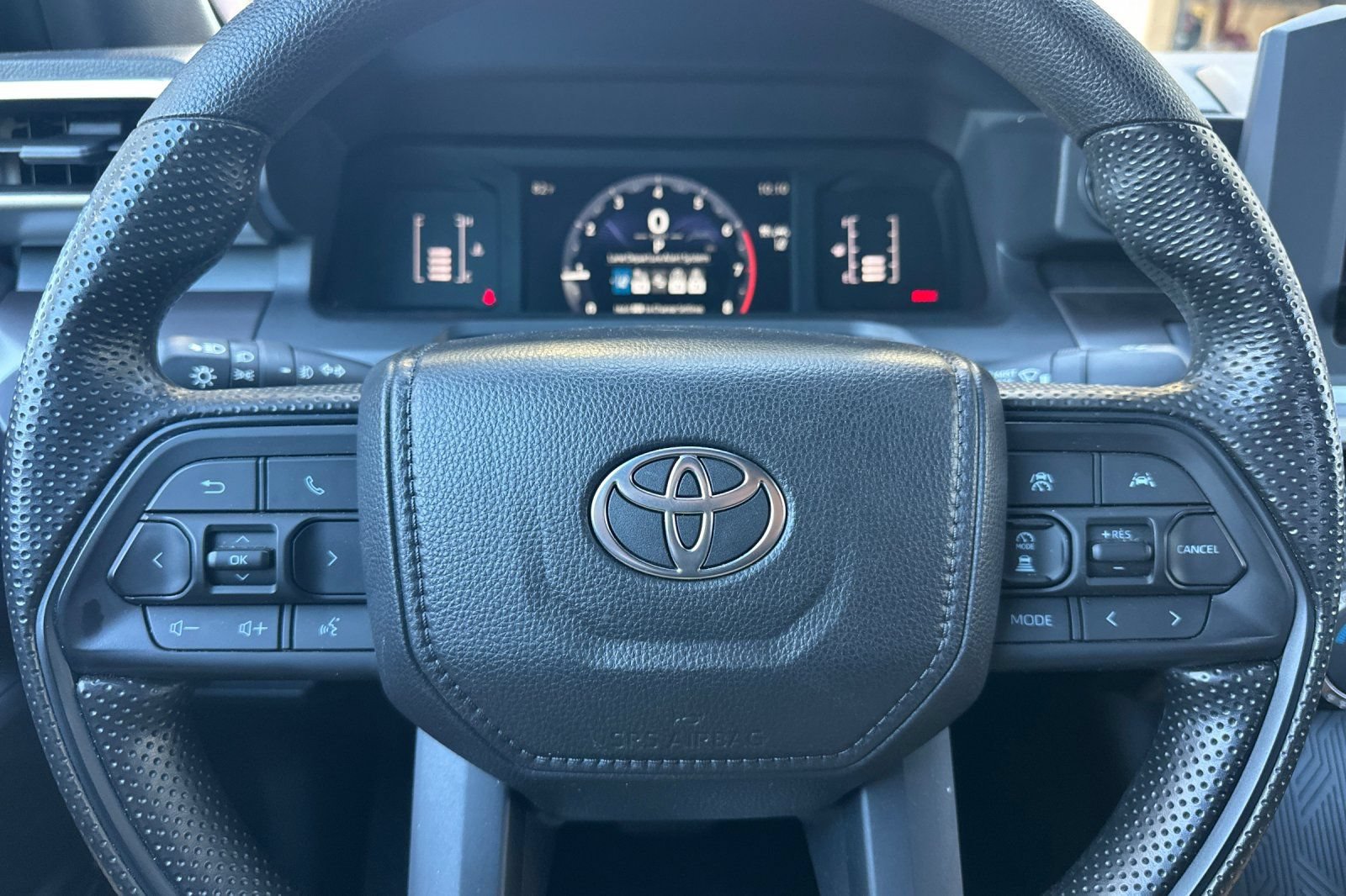Used 2026 Toyota Tacoma SR5 AWD/4WD image 21