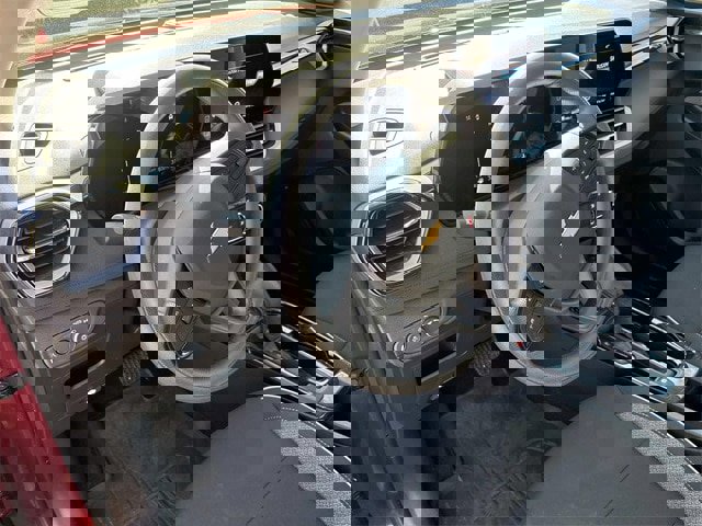 Used 2025 Chevrolet TrailBlazer LT image 27