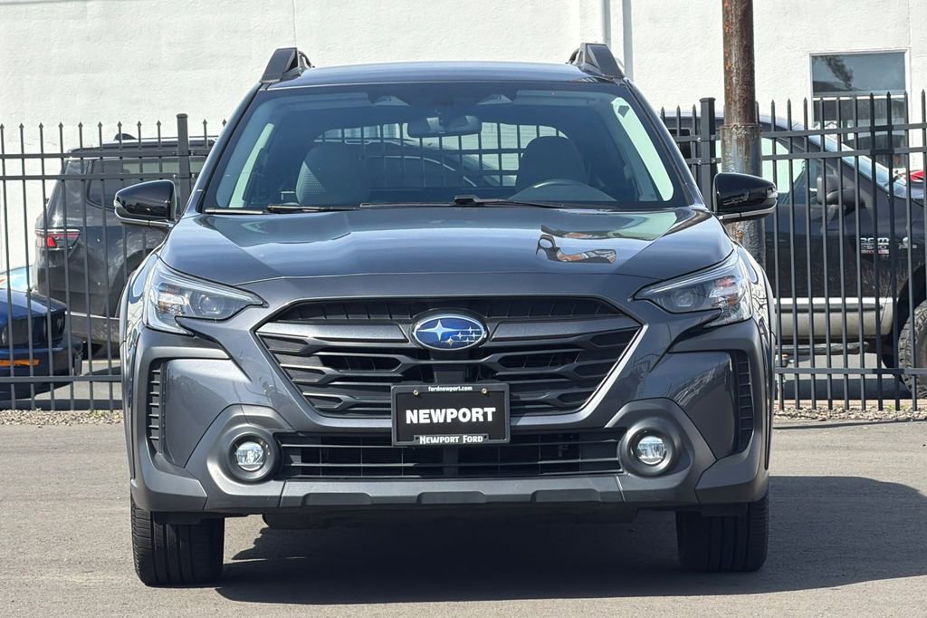 Used 2023 Subaru Outback Premium AWD/4WD image 8