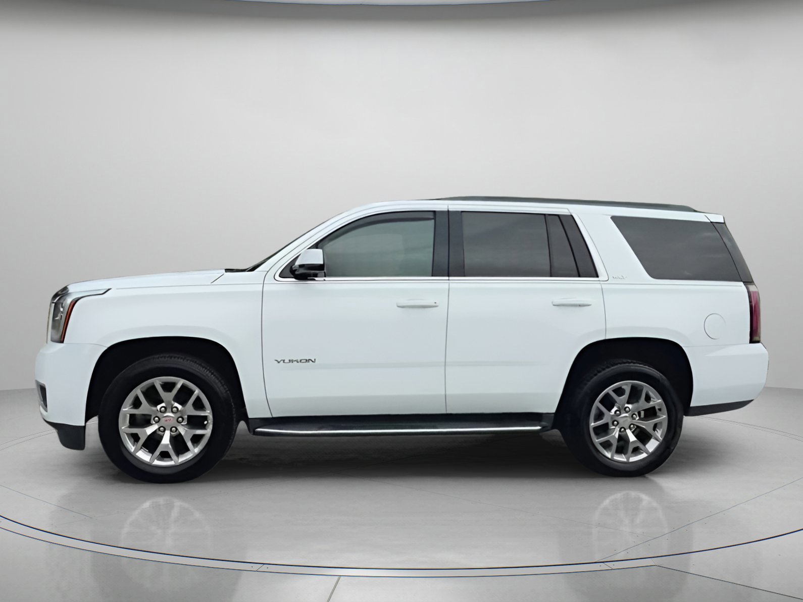 Used 2019 GMC Yukon SLT w/ Open Road Package image 8