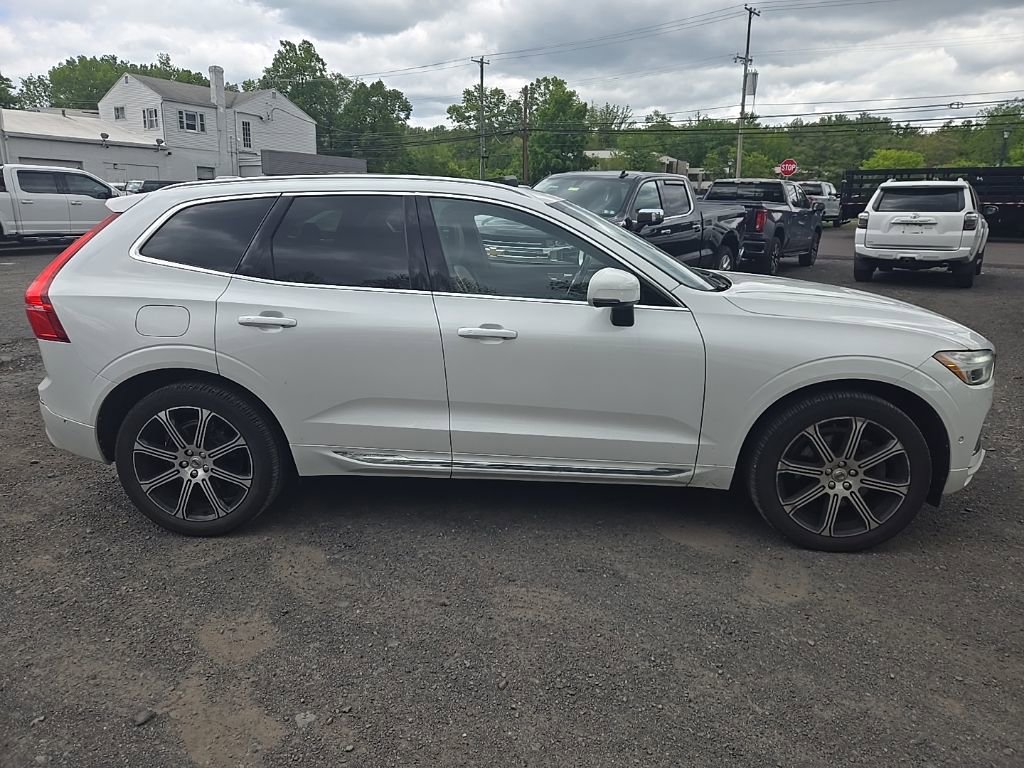 Used 2018 Volvo XC60 T6 Inscription w/ Convenience Package AWD/4WD image 9