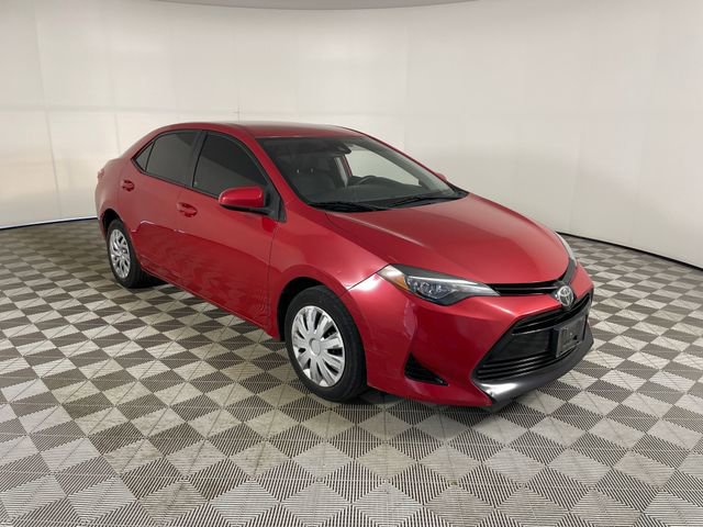 Used 2017 Toyota Corolla LE FWD image 16