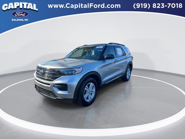 Certified 2022 Ford Explorer XLT image 2